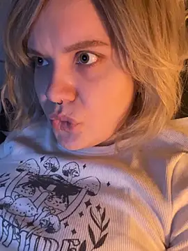 misapolii's cam snapshot