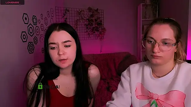 monica_xcx's cam snapshot