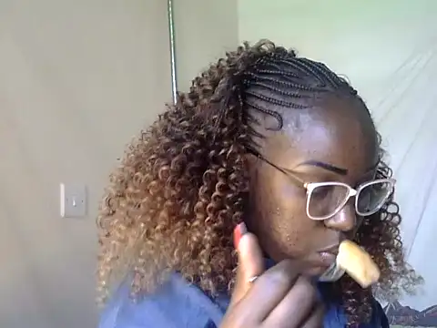 Sexy-suzy's cam snapshot