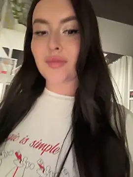 TrishaWinslet's cam snapshot