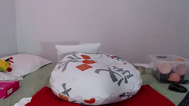 liseth_01hot's cam snapshot