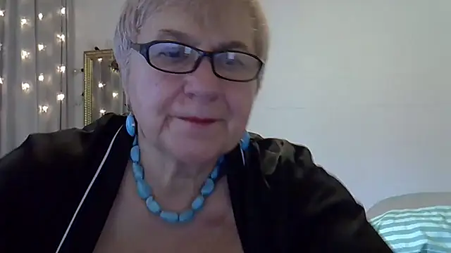 SweetCherry27's cam snapshot