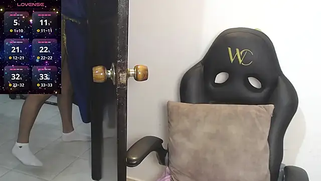 lakshmiraniii live sex cam