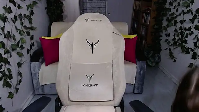 lillit__gold's cam snapshot