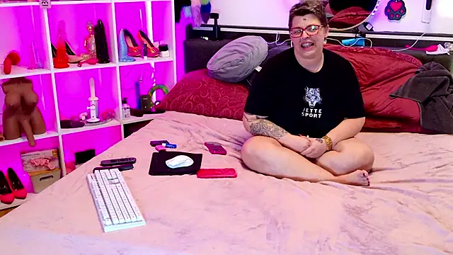 SunshineLexi's cam snapshot