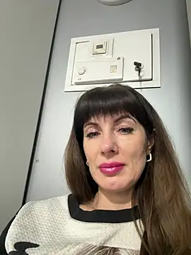 LadyLuxLover's cam snapshot