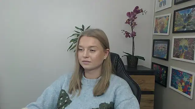 Mysteryerica's cam snapshot