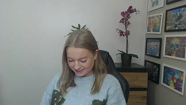 Mysteryerica's cam snapshot