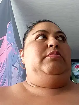 curvy_diva_'s cam snapshot