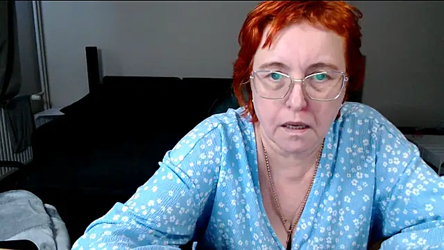 JoannaAndNeighbour live sex cam