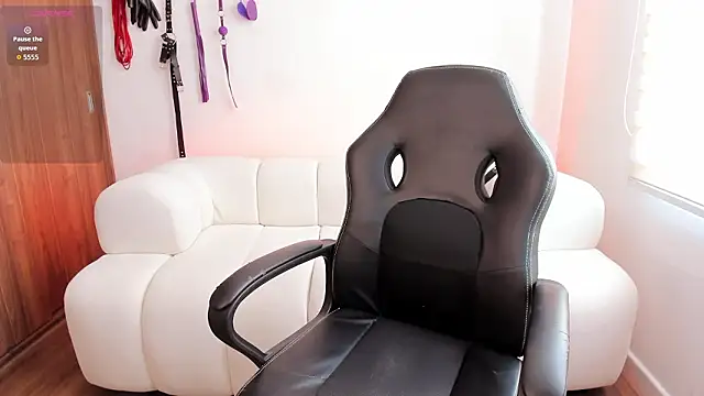 abu_dhabi_21 live sex cam