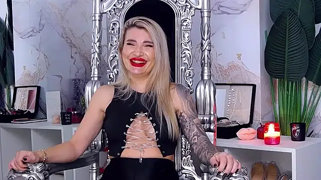 NightshadeIris's cam snapshot