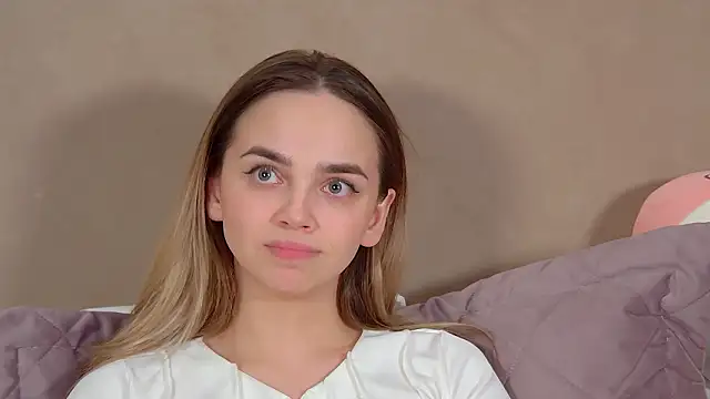 AnitaVenture's cam snapshot