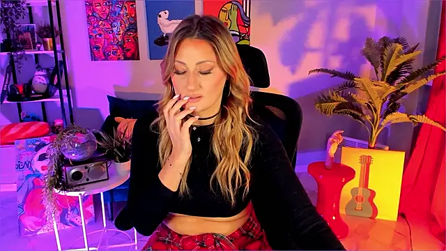 SarahAlluring's cam snapshot