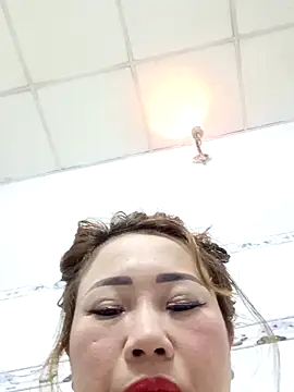 LinaLy99's cam snapshot