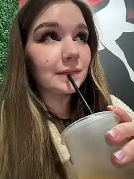 PumaShyXD live sex cam