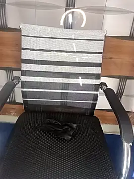 Hot_Goldess111's cam snapshot