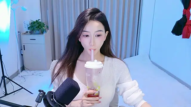 Dancing-Coco12's cam snapshot