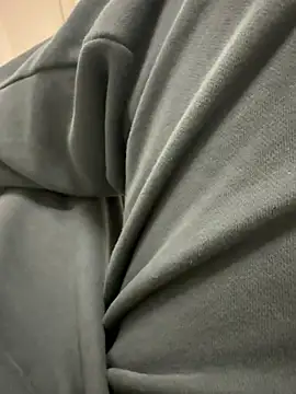 BIGDICK111000 live sex cam