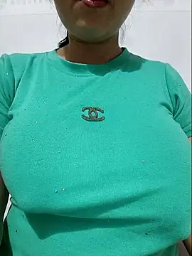 Shine_Mai live sex cam