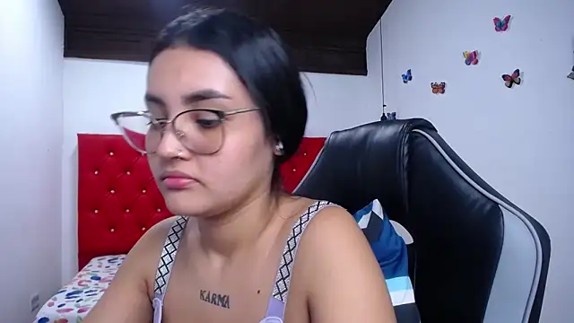 kathe-mills235 live sex cam