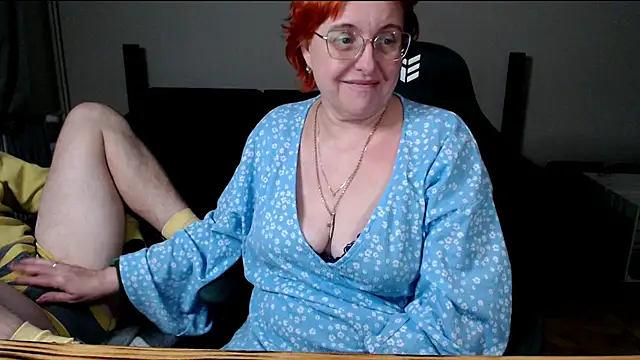 JoannaAndNeighbour live sex cam