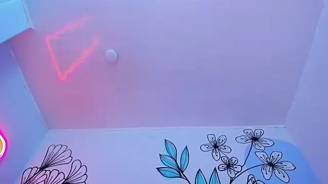 Sweet_Ariadna_'s cam snapshot