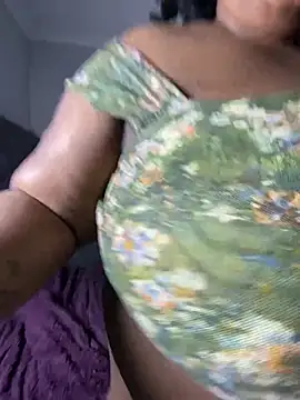 MissLola27's cam snapshot