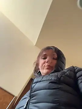 DaisyVibesss's cam snapshot