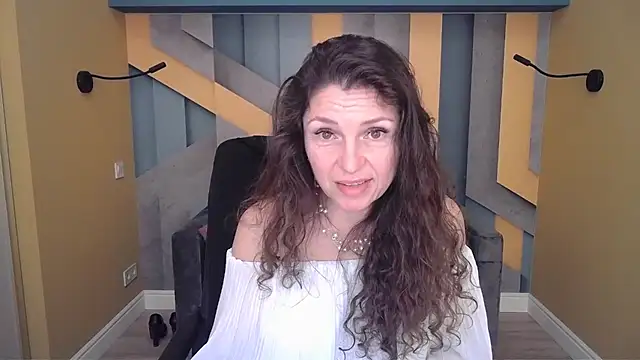 EllaLong's cam snapshot