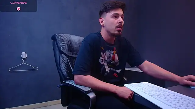 EnzoRace's cam snapshot