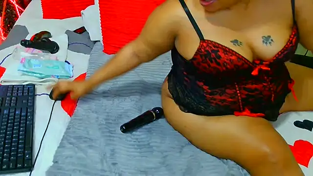 THESHORTQUEEN live sex cam