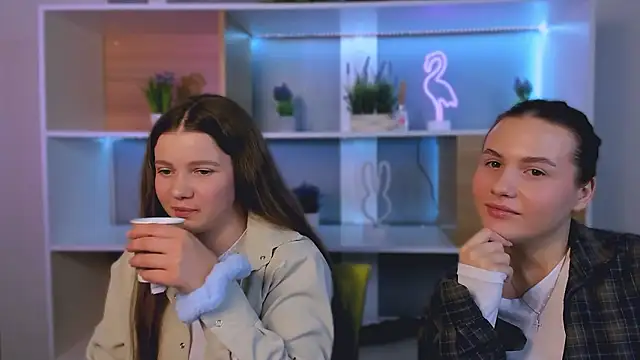 colla_white's cam snapshot