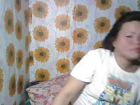 Smilinglovely's cam snapshot