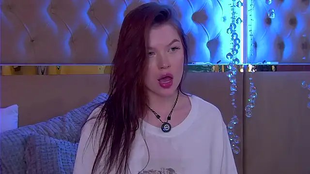 WandaHeat live sex cam