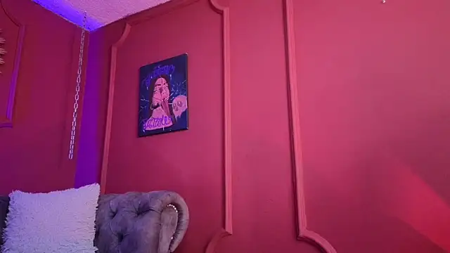 Julieta_Russell's cam snapshot