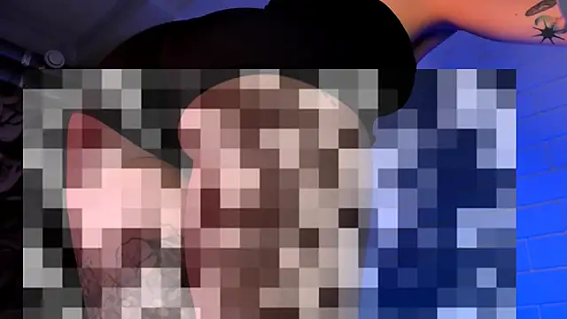 AphexQueen's cam snapshot