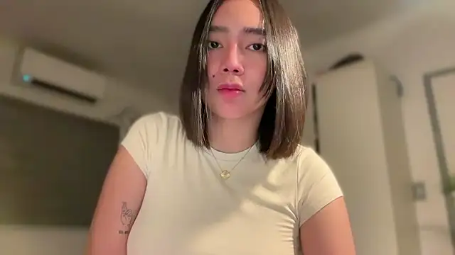 GenesisCastillano live sex cam