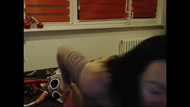 Alexie33's cam snapshot