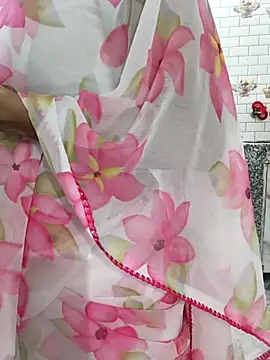 Shalu_G's cam snapshot