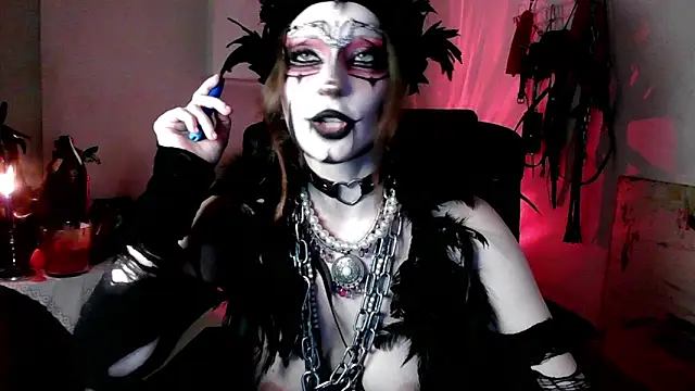 EmpressMorrigan's cam snapshot