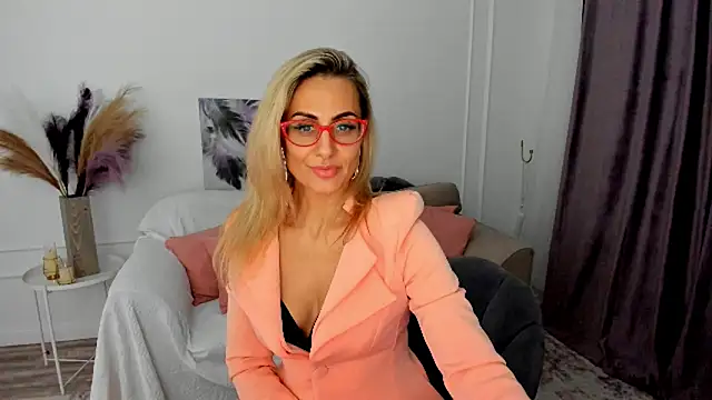 MuseOfStage's cam snapshot