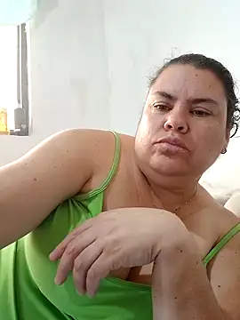 yaneth_'s cam snapshot