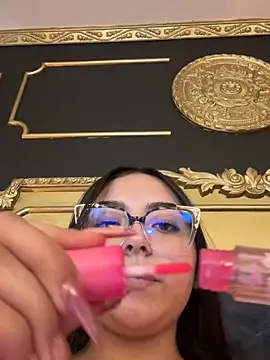 Jenifer_James's cam snapshot