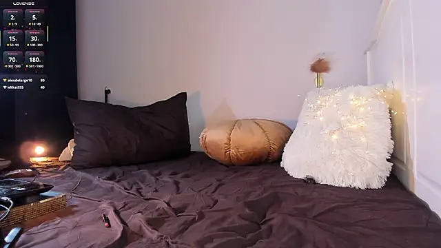 Allena_moan's cam snapshot