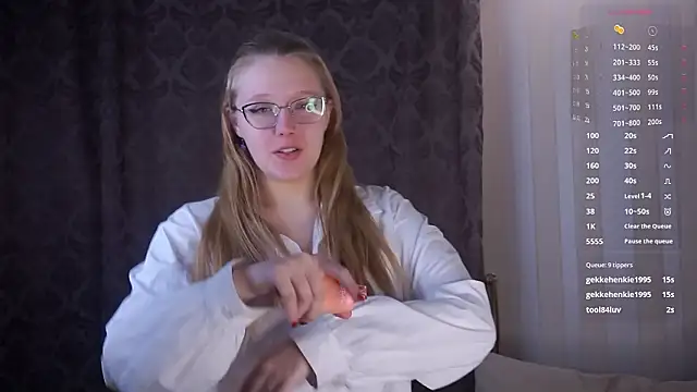 AlinaAldrete's cam snapshot