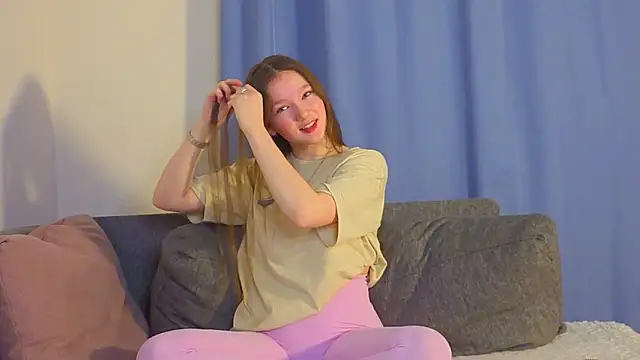 MelvinaEbner's cam snapshot