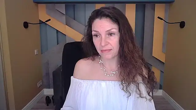 EllaLong's cam snapshot