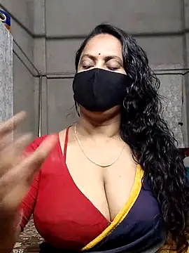 Jyoti_Roy_'s cam snapshot