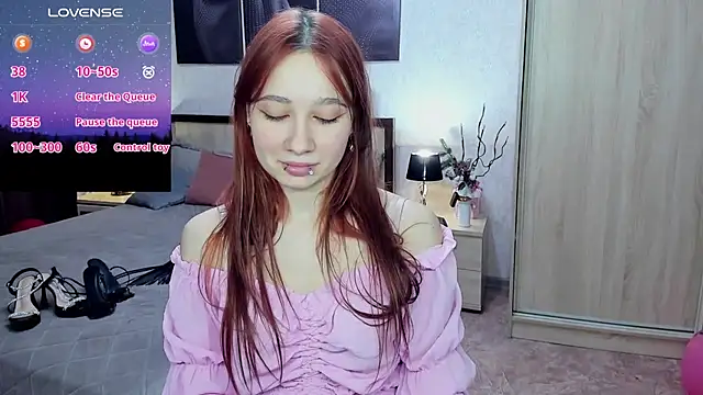 AdrianWild's cam snapshot